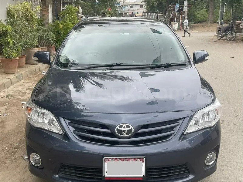 Toyota Corolla GLI 2013