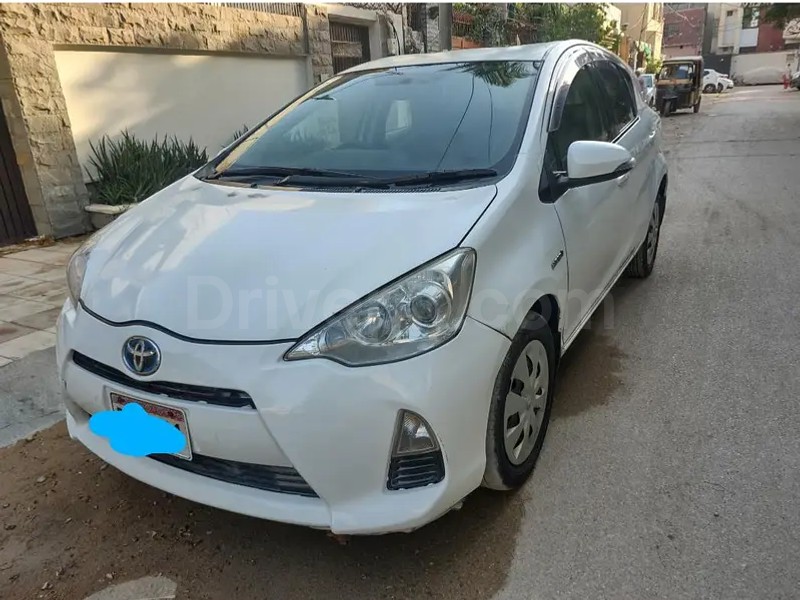 Toyota Aqua 2014