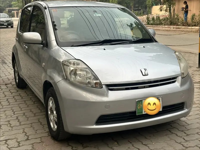 Toyota Passo 2006