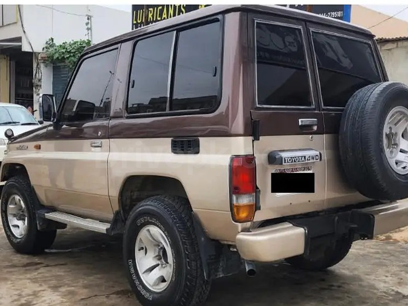 Toyota Prado 1989