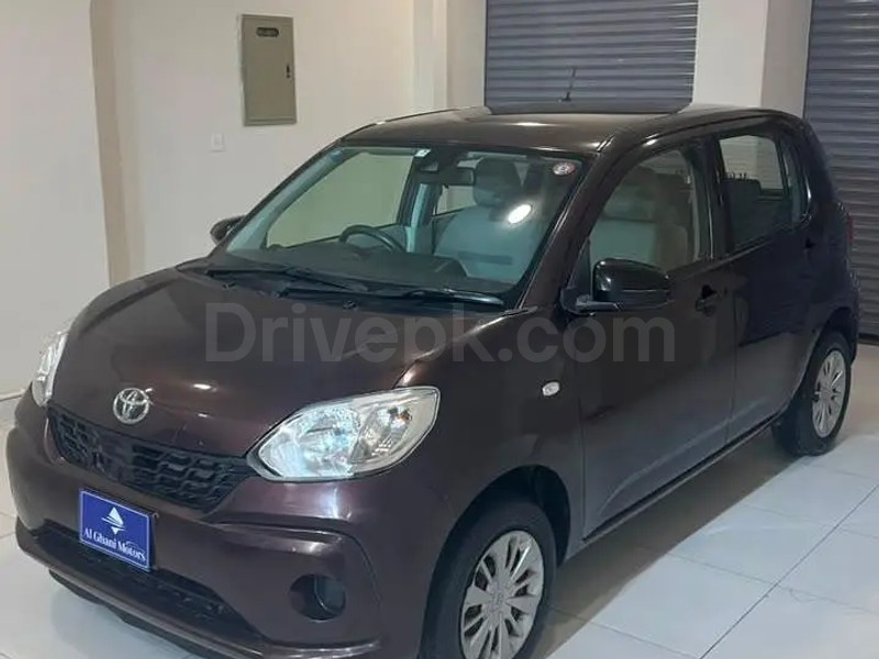 Toyota Passo 2017