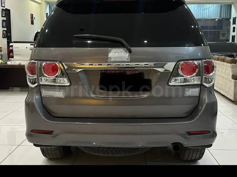 Toyota Fortuner 2016