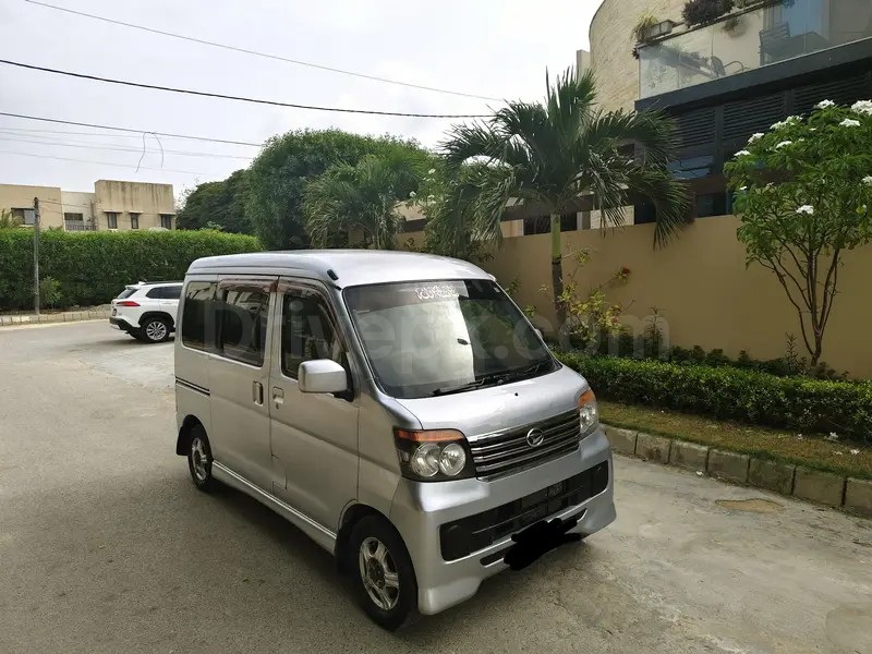 Daihatsu Atrai Wagon 2010