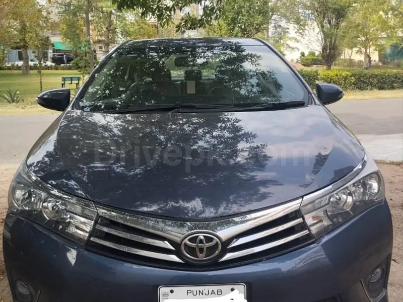 Toyota Altis Grande 2016