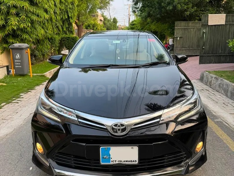 Toyota Altis Grande 2019