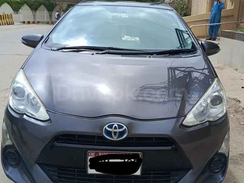 Toyota Aqua 2015