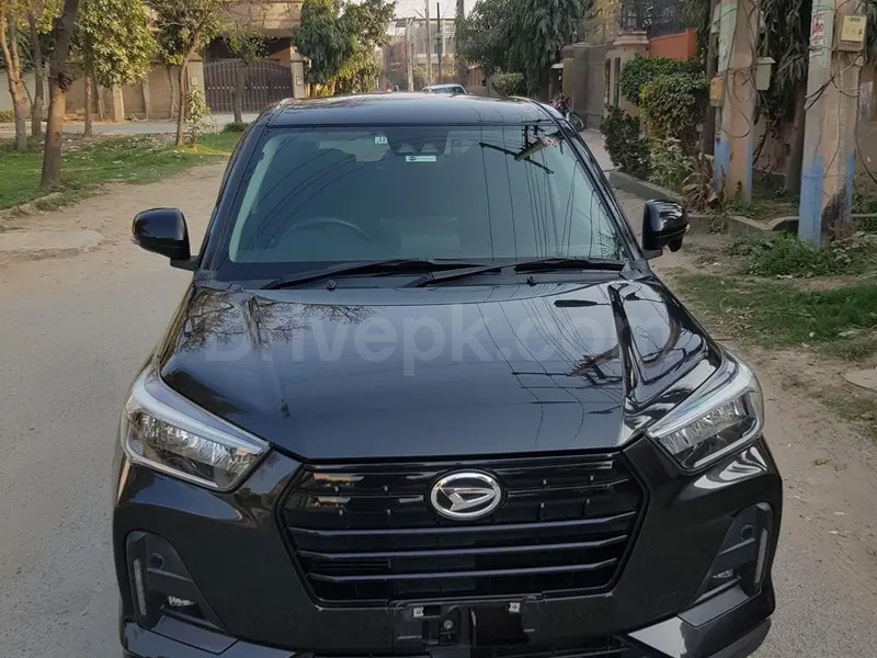 Daihatsu Rocky 2019