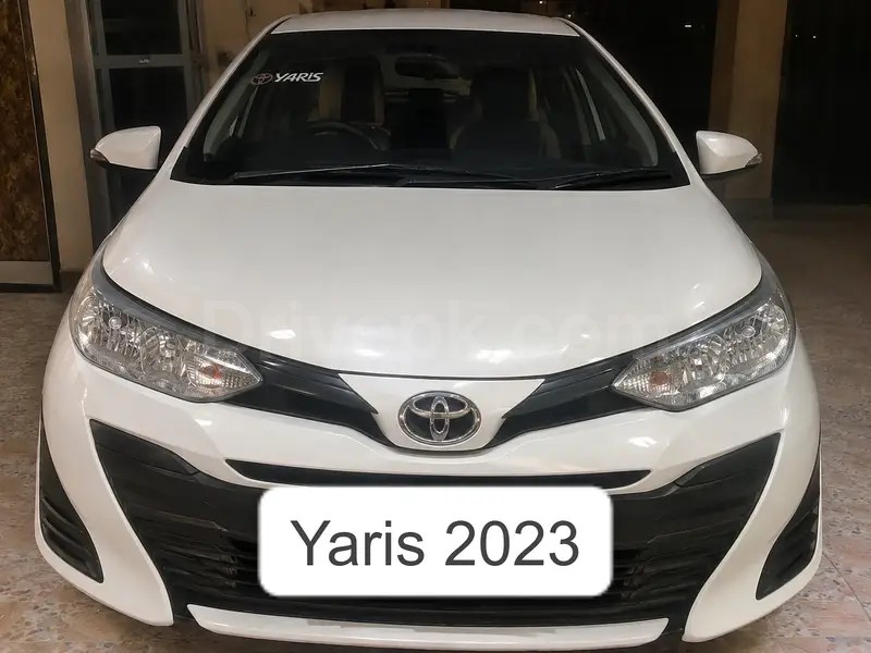 Toyota Yaris 2023