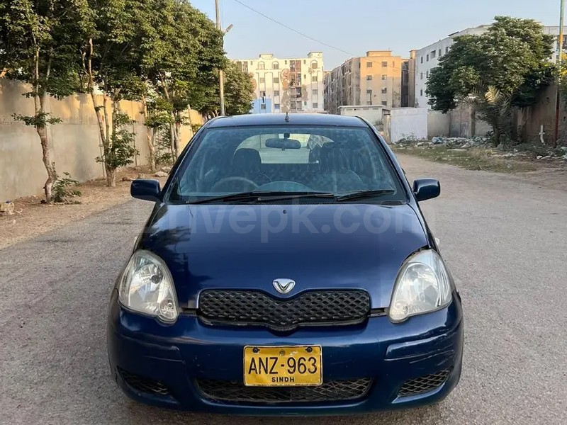 Toyota Vitz 1999