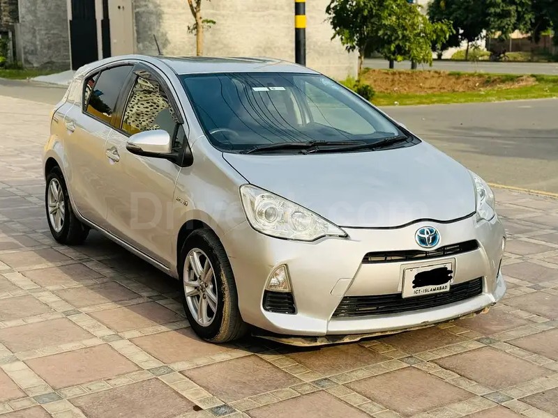 Toyota Aqua 2014