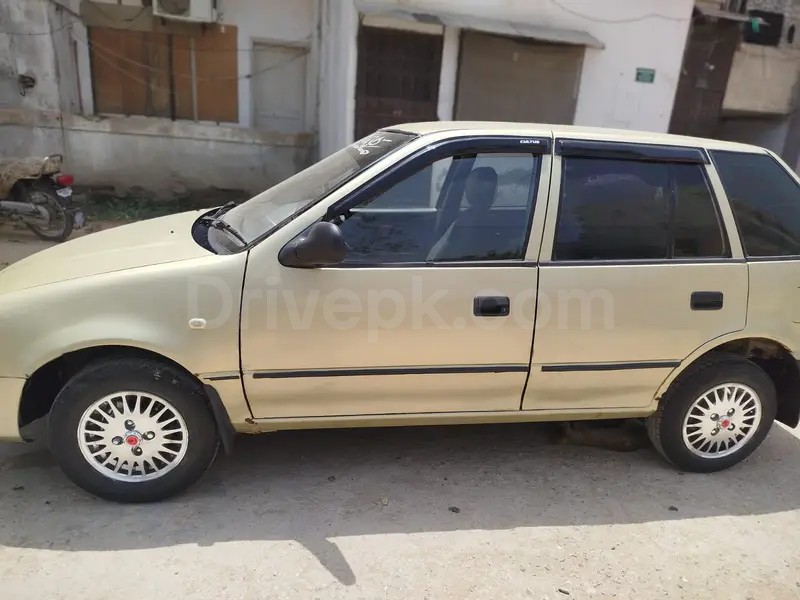 Suzuki Cultus VXR 2001