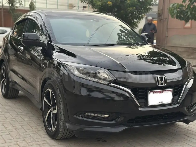Honda Vezel 2016