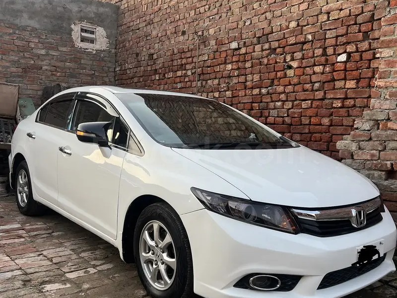 Honda Civic VTi Oriel Prosmatec 2014