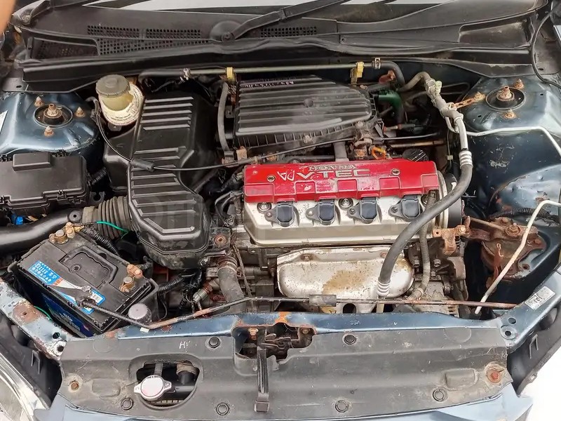 Honda Civic EXi 2004