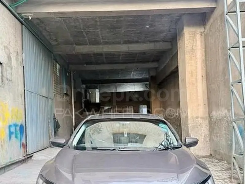 Gallery Image 4