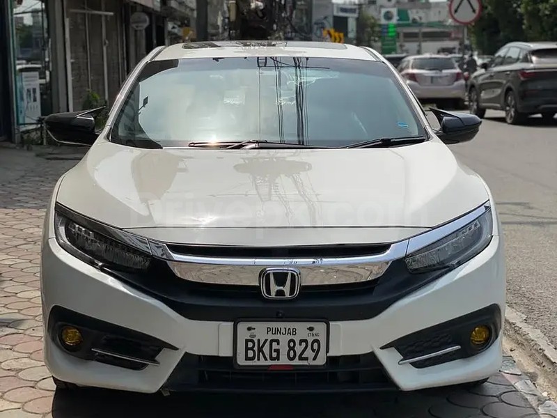 Honda Civic VTi Oriel Prosmatec 2021