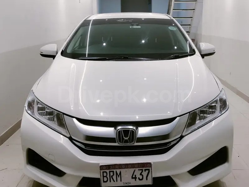 Honda Grace Hybrid 2015