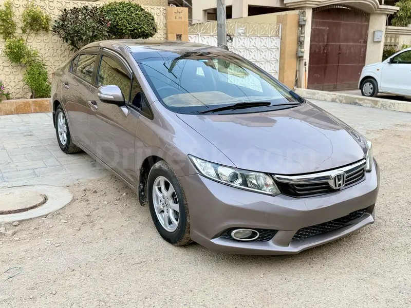 Honda Civic VTi Oriel Prosmatec 2015