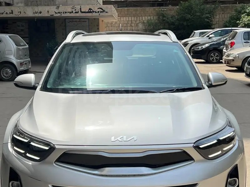KIA STONIC 2025