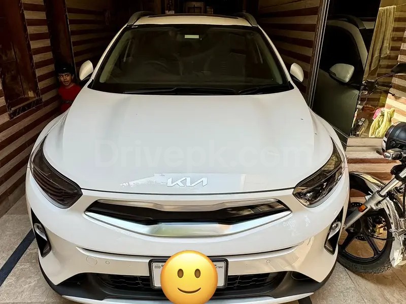 KIA STONIC 2025