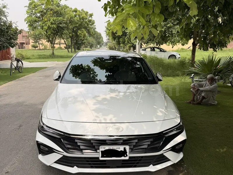 Hyundai Elantra 2026