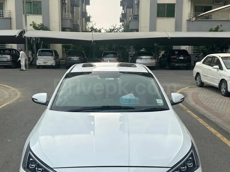 Hyundai Elantra 2021