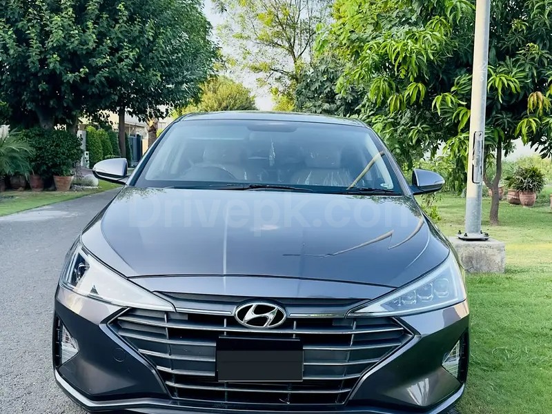 Hyundai Elantra 2024