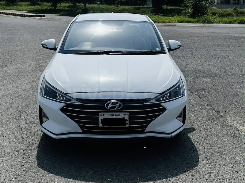 Hyundai Elantra 2021