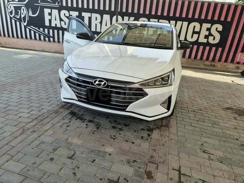 Hyundai Elantra 2026