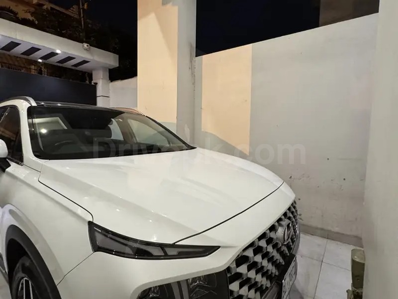 Hyundai Santa Fe 2023