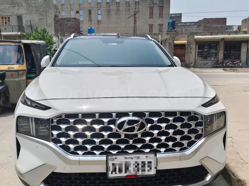 Hyundai Santa Fe 2025