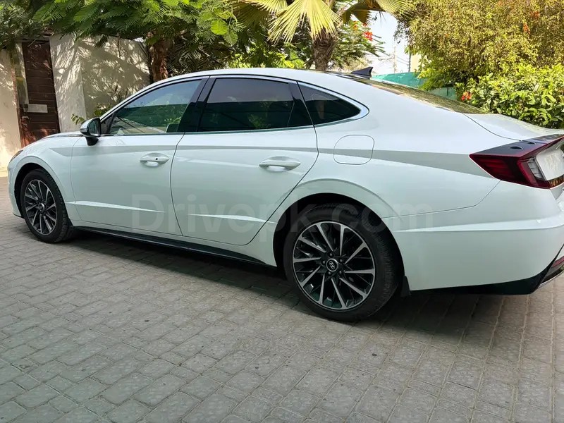 Hyundai Sonata 2022