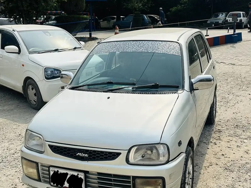 Daihatsu Cuore 2000