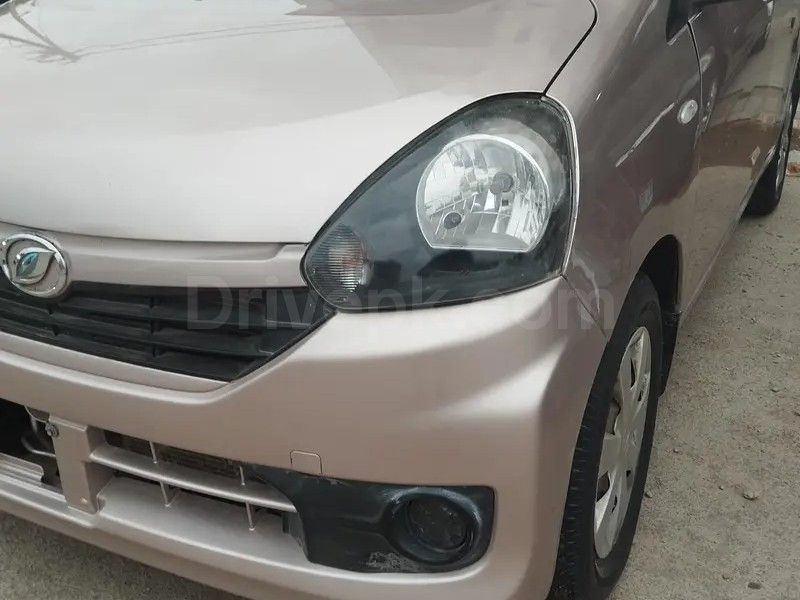Daihatsu Mira 2016
