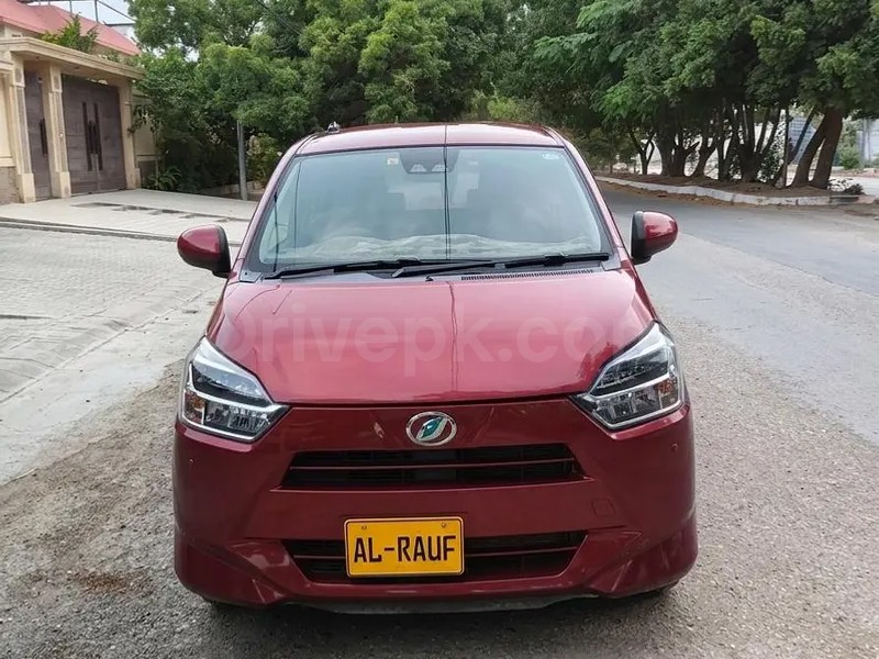 Daihatsu Mira 2022
