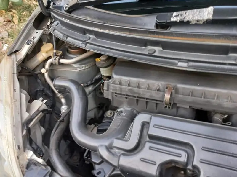 Daihatsu Mira 2013