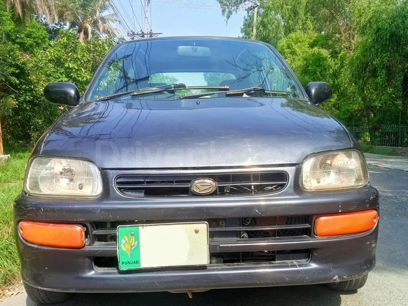 Daihatsu Cuore 2004