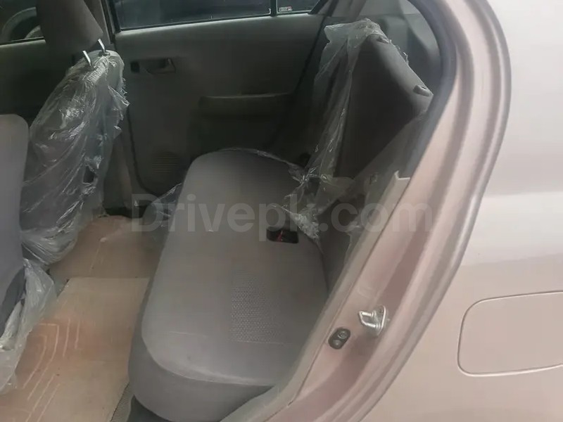 Daihatsu Mira 2014