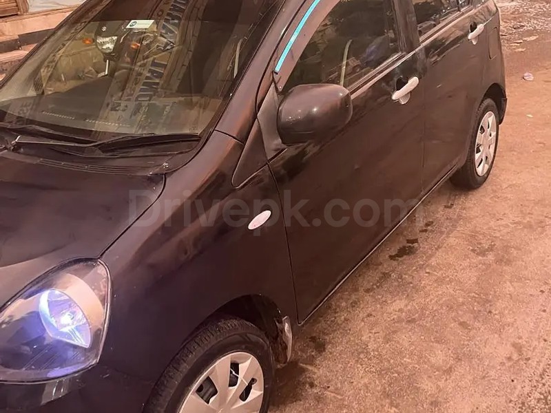 Daihatsu Mira 2013