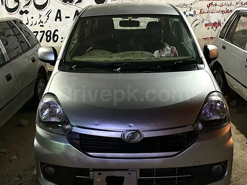 Daihatsu Mira 2016