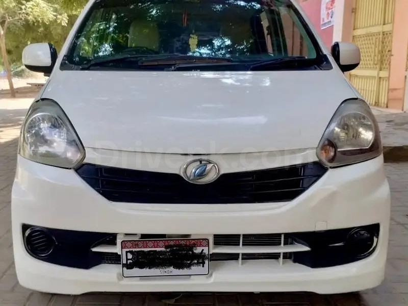 Daihatsu Mira 2014