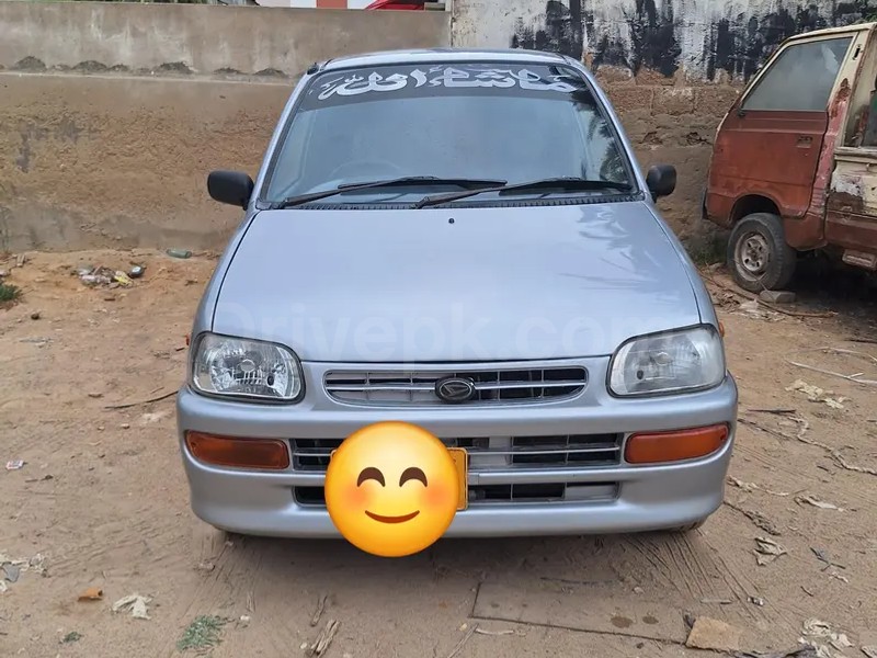 Daihatsu Cuore 2012