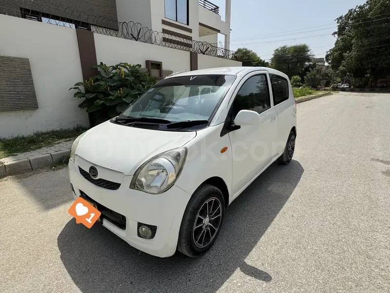 Daihatsu Mira 2008