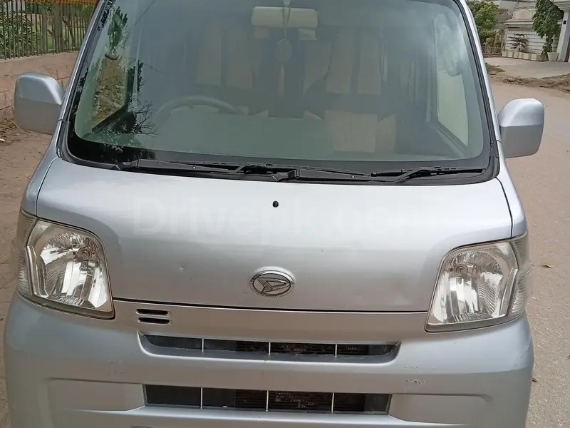 Daihatsu Hijet 2013