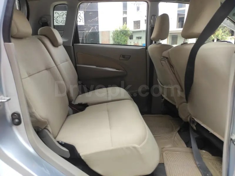 Daihatsu Move 2012