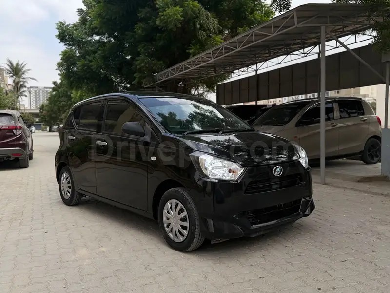 Daihatsu Mira 2022