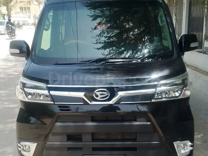 Daihatsu Atrai Wagon 2018