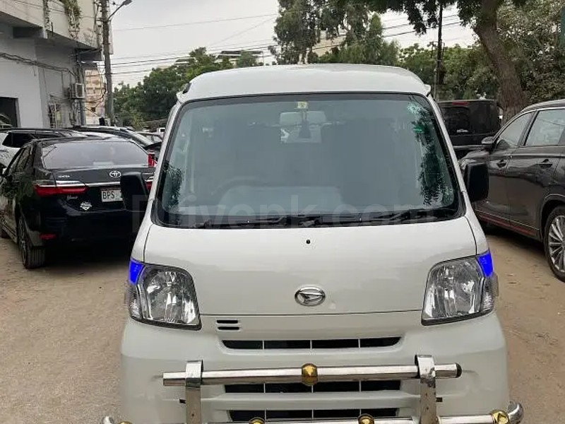 Daihatsu Hijet 2017