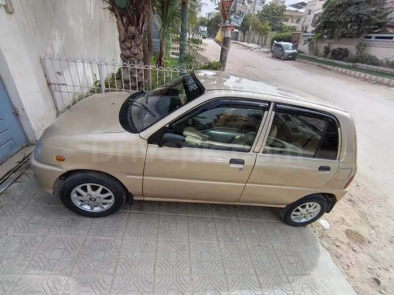 Daihatsu Cuore 2011