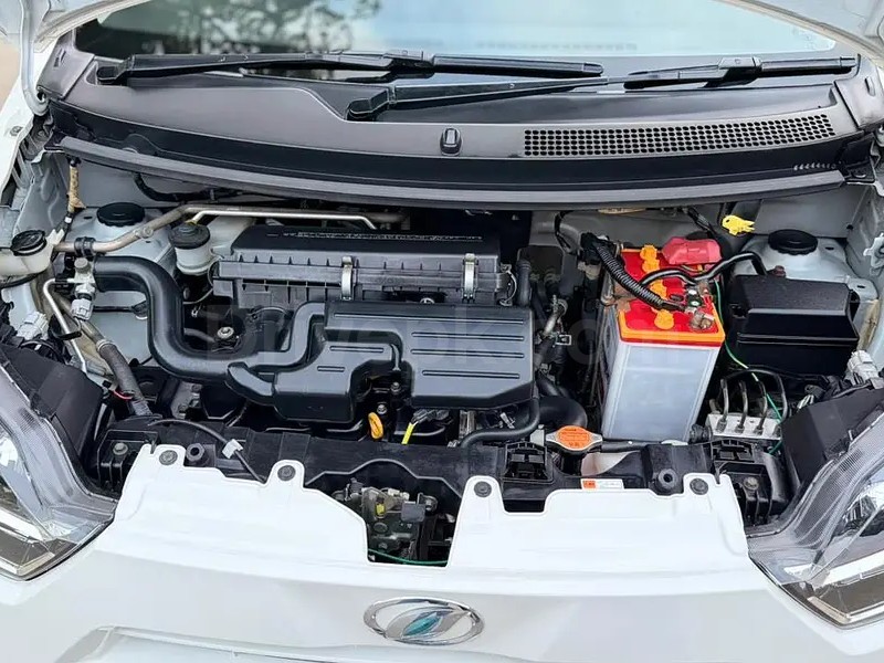 Daihatsu Mira 2020